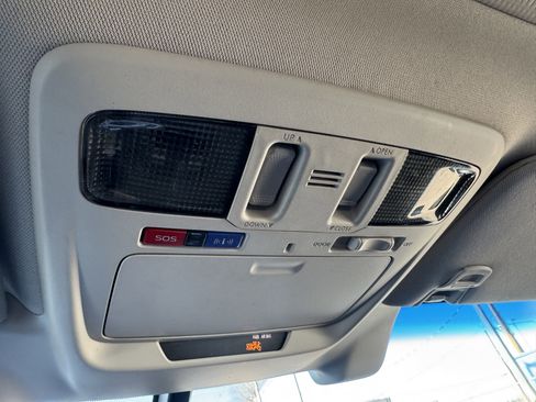 Used 2017 Subaru Outback 2.5i Limited image 31