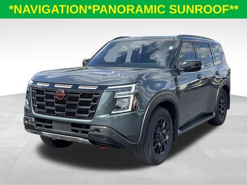Used 2026 Nissan Armada PRO-4X AWD/4WD image 3