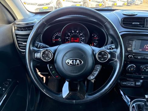 Used 2014 Kia Soul ! image 24