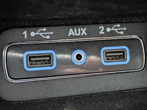 Used 2018 Jeep Grand Cherokee Limited image 26