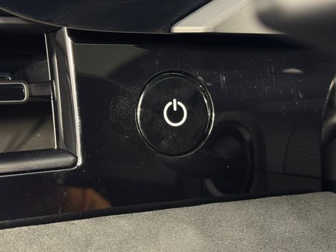 Used 2023 Porsche Taycan GTS image 15