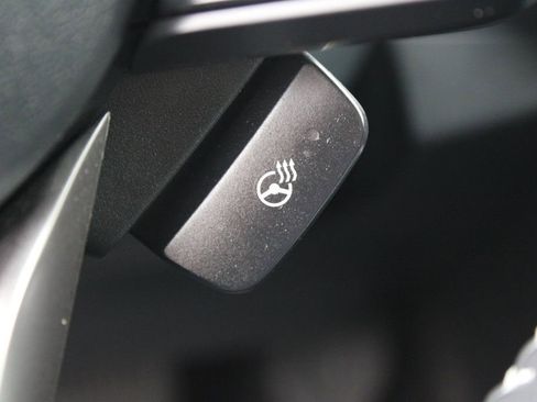 Used 2021 Subaru Forester Limited w/ Popular Package #3 image 17