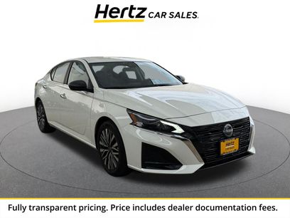Used 2025 Nissan Altima 2.5 SV