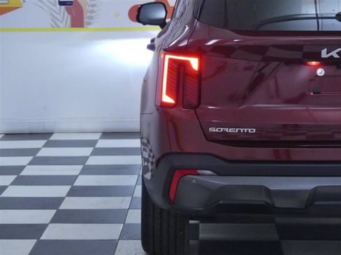 Used 2024 Kia Sorento SX Prestige image 36