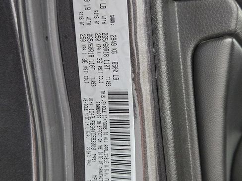 Used 2019 Jeep Grand Cherokee Limited AWD/4WD image 25