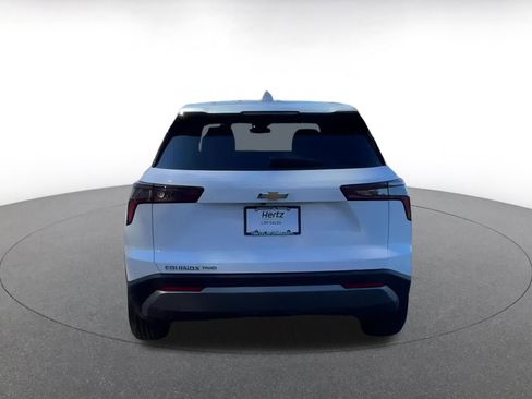 Used 2025 Chevrolet Equinox LT image 11