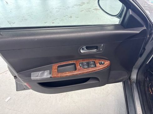 Used 2005 Buick LaCrosse CXL w/ Gold Convenience Package FWD image 17