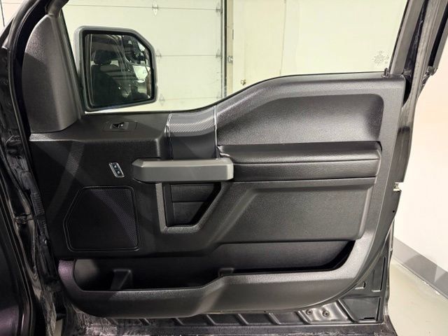 Used 2018 Ford F150 XLT w/ Equipment Group 302A Luxury AWD/4WD image 24