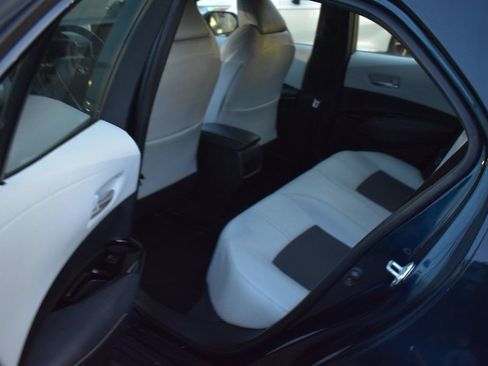 Used 2020 Toyota Corolla XSE FWD image 21
