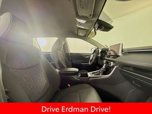 Certified 2023 Toyota RAV4 XLE FWD image 25