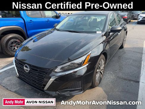 Certified 2025 Nissan Altima 2.5 SV FWD image 3