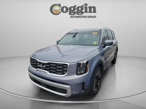 Used 2023 Kia Telluride S w/ S Sunroof Package image 1