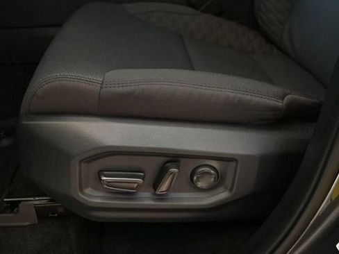 New 2026 Toyota Tundra SR5 image 7