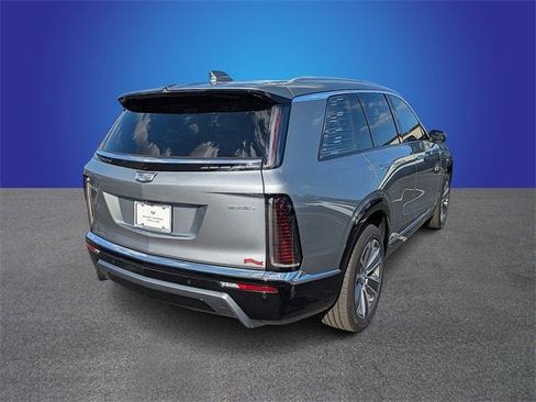 New 2026 Cadillac Vistiq Luxury image 5