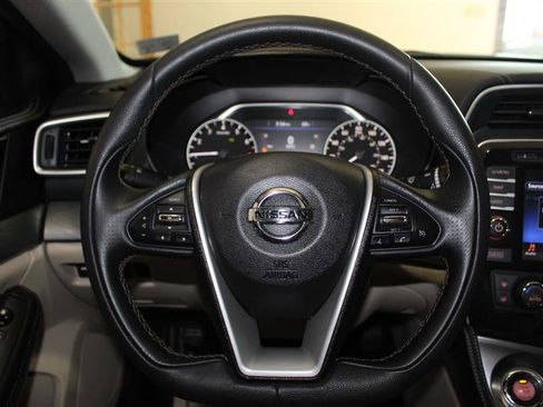 Used 2016 Nissan Maxima 3.5 SV FWD image 15