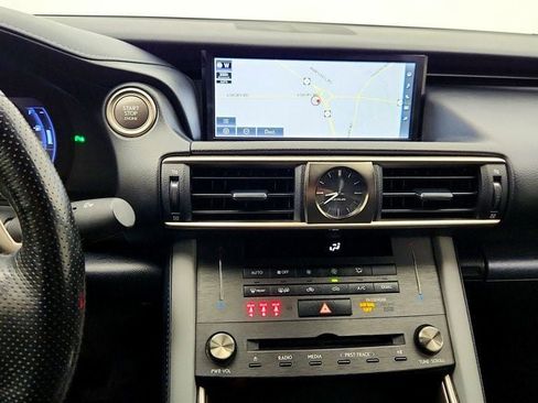Used 2020 Lexus IS 300 F Sport image 18