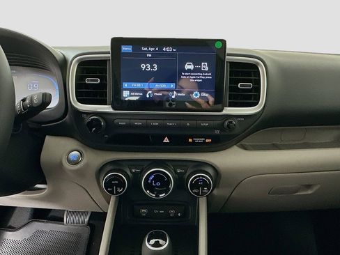 New 2026 Hyundai Venue SEL image 11