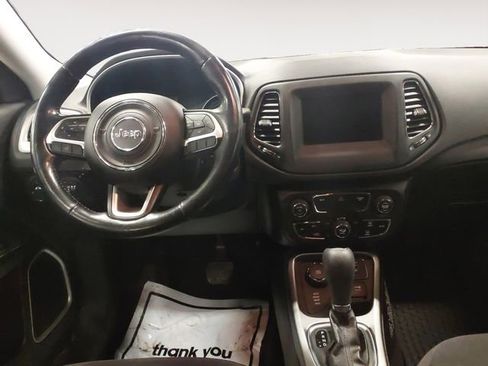 Used 2020 Jeep Compass Sport w/ Cold Weather Group image 10