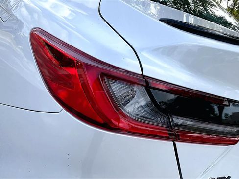 Used 2025 Toyota Camry XSE image 28