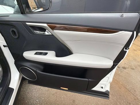 Used 2019 Lexus RX 350 AWD w/ Navigation Package image 28