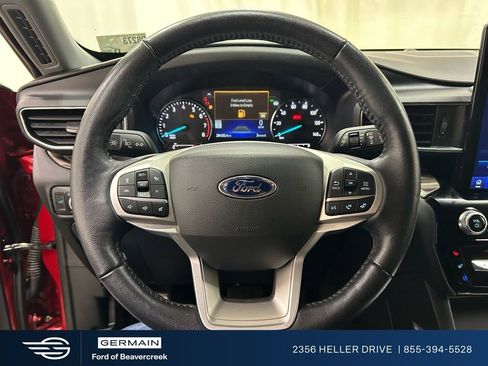 Used 2022 Ford Explorer Limited w/ Limited Technology Package image 22