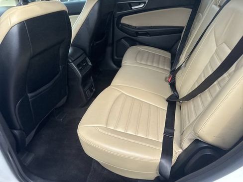 Used 2015 Ford Edge SEL w/ Equipment Group 201A AWD/4WD image 13