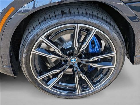 New 2026 BMW X6 M60i image 9