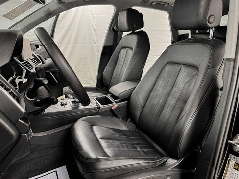 Used 2018 Audi Q5 Prestige w/ Prestige Package AWD/4WD image 9