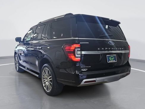 Used 2024 Ford Expedition Platinum AWD/4WD image 6