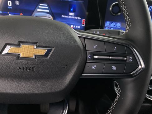 Used 2024 Chevrolet Blazer EV LT image 21