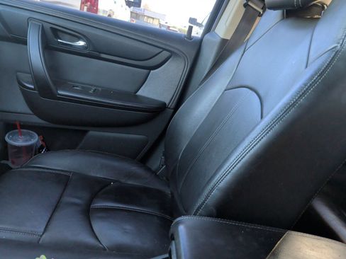 Used 2013 Chevrolet Traverse LT AWD/4WD image 4