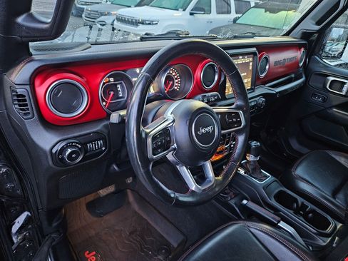 Used 2018 Jeep Wrangler Unlimited Rubicon image 14