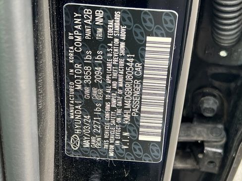 Used 2024 Hyundai Elantra SEL image 34