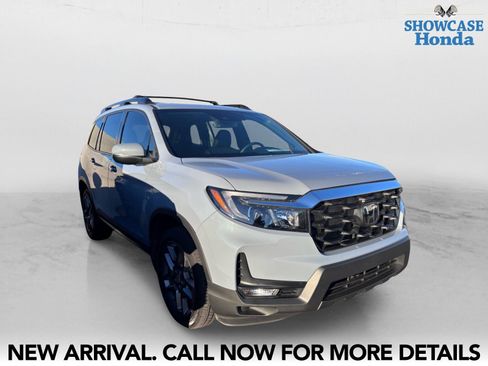 Used 2023 Honda Passport EX-L image 6