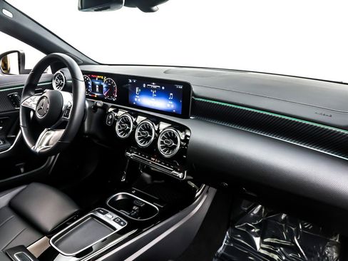 Certified 2025 Mercedes-Benz CLA 250 image 17