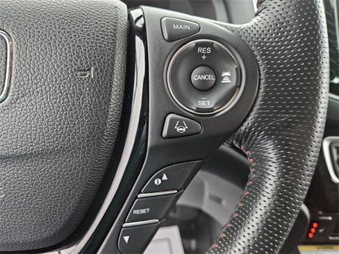 Used 2021 Honda Ridgeline Black Edition image 28