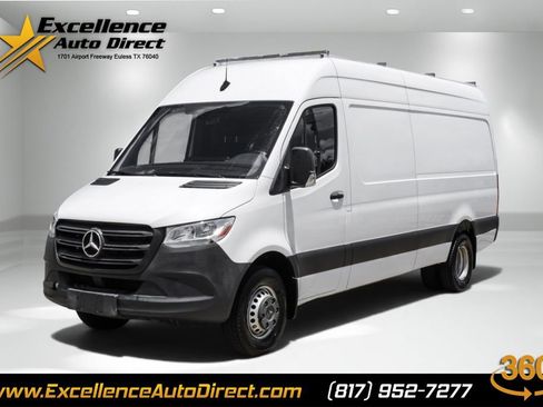 Used 2019 Mercedes-Benz Sprinter 170 Cargo image 1