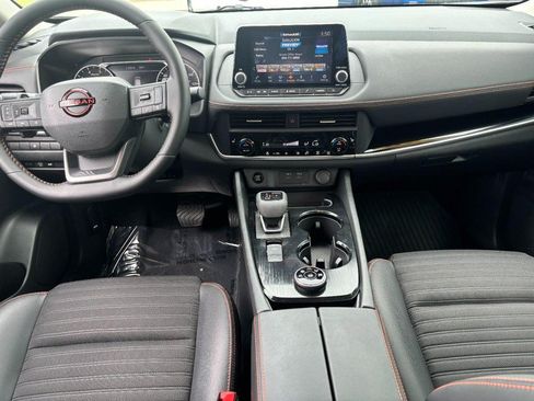 Used 2026 Nissan Rogue SV w/ Rock Creek Premium Package AWD/4WD image 13