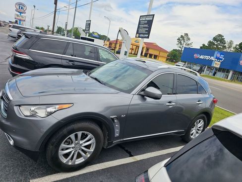 Used 2016 INFINITI QX70 2WD w/ Premium Package image 1