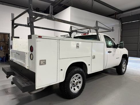 Used 2014 Chevrolet Silverado 3500 W/T image 4