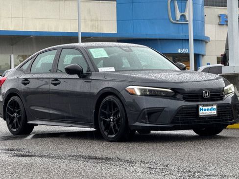 Used 2024 Honda Civic Sport image 6