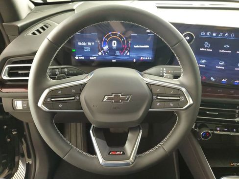 New 2026 Chevrolet Traverse Z71 image 18