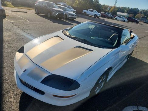 Used 1995 Chevrolet Camaro LT RWD image 22