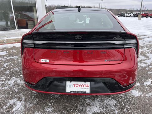 Used 2024 Toyota Prius Prime image 14