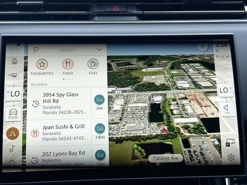 Used 2024 Land Rover Range Rover Sport Dynamic SE image 34