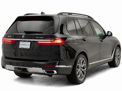 Used 2021 BMW X7 xDrive40i w/ Premium Package image 35