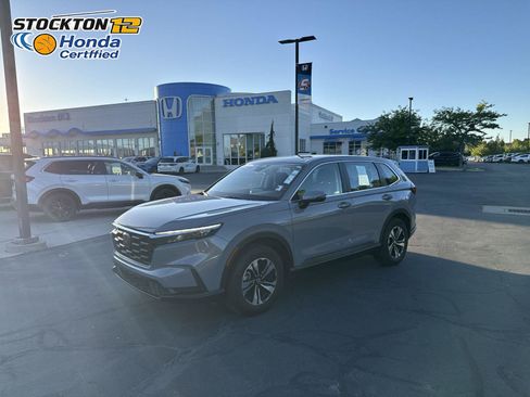 Used 2024 Honda CR-V LX image 1