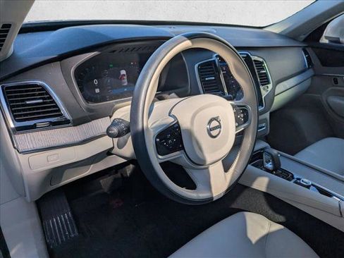 Certified 2025 Volvo XC90 B6 Plus w/ Protection Package Premier image 12