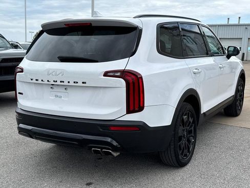 Used 2022 Kia Telluride EX w/ EX Premium Package AWD/4WD image 3