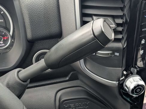 New 2026 RAM 2500 Big Horn AWD/4WD image 27
